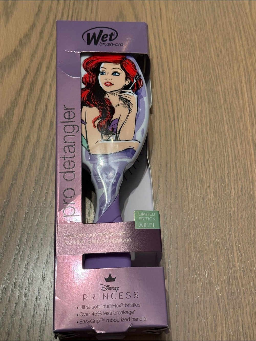 BNWT Limited Edition Disney Princess Ariel Wet Brush Pro Detangler